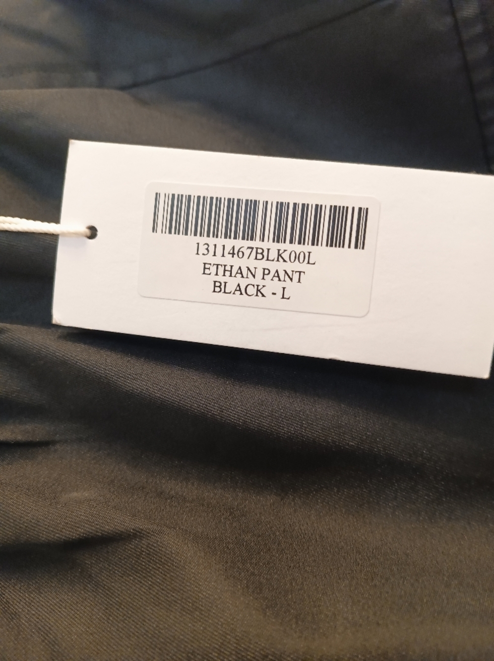 Reformation Ethan Black Wide-Leg Cargo Pants - Picture 5 of 7